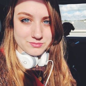 Meet your Posher, Cosette